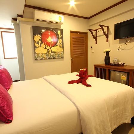 Tr Guesthouse Сукхотхай Екстер'єр фото